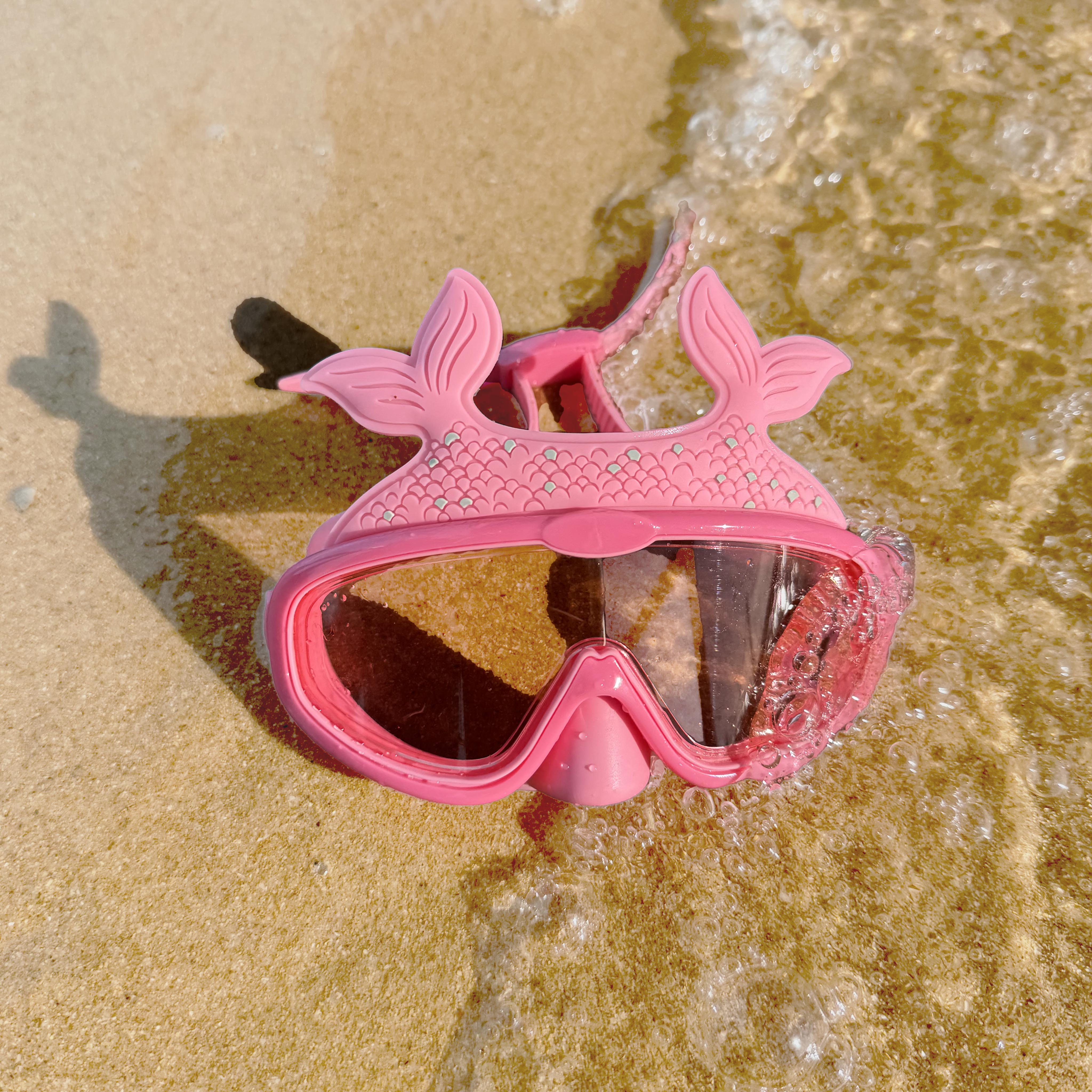 Character Swim Mask - Pearl the Mermaid